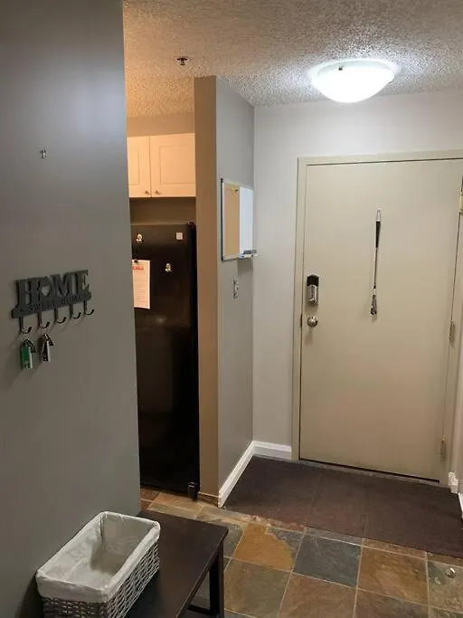 Appartement Chris Cozy Condo Commonwealth #205 Edmonton